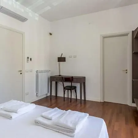 B&B Capo Domus 2*